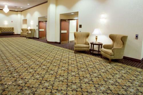 Hotel Drury Inn & Suites St. Louis Convention Center