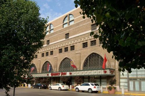 Hotel Drury Inn & Suites St. Louis Convention Center
