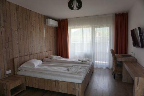 Hostal Pensiunea Patru Anotimpuri