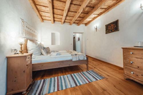 Hostal Pensiunea Zidul Cet??ii