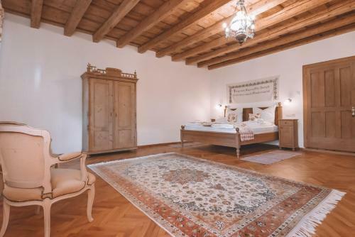 Hostal Pensiunea Zidul Cet??ii