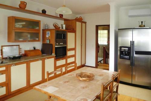 Holiday Home, Luzim