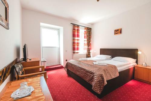 Hostal Guesthouse Casa Baciu