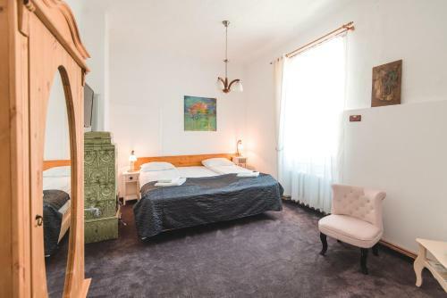 Hostal Guesthouse Casa Baciu