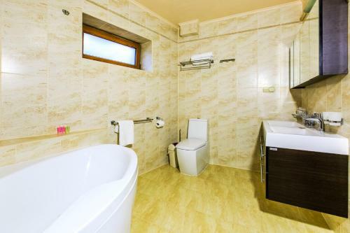 Hotel Atava Family House