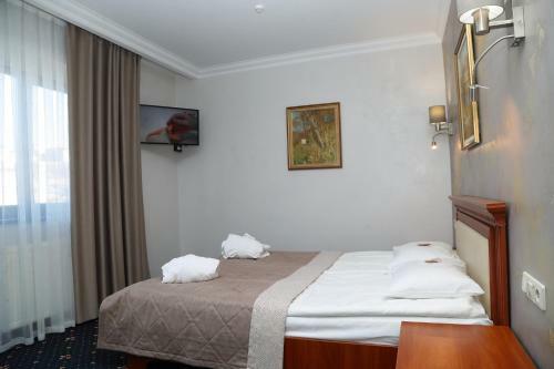 Tavel Hotel & Spa