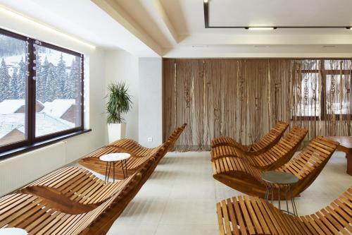 Tavel Hotel & Spa