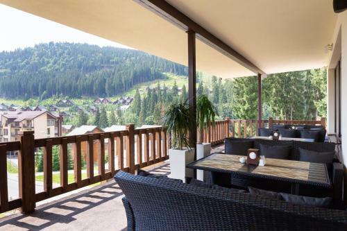 Tavel Hotel & Spa