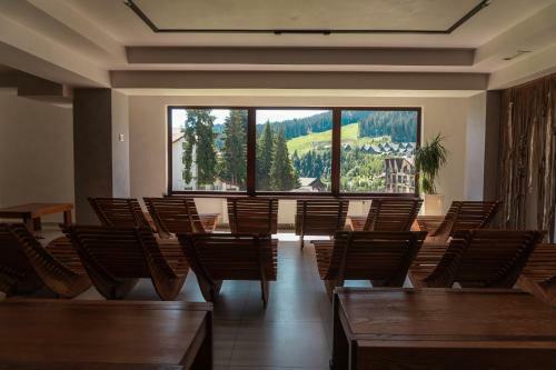 Tavel Hotel & Spa