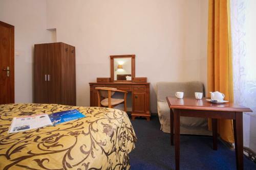 Red Carpet Hostel