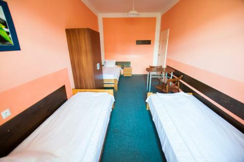 Red Carpet Hostel