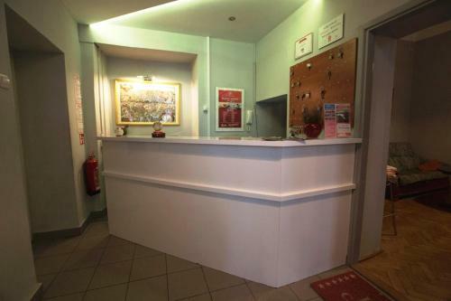 Red Carpet Hostel