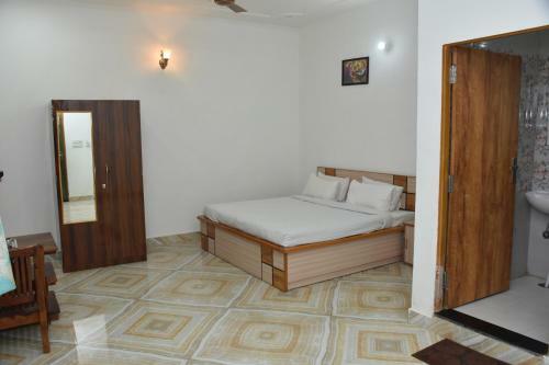 Hotel Rama's Resort