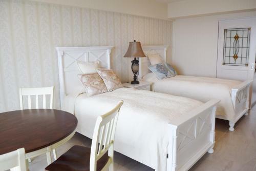 Hotel Wisteria Condominium Resort