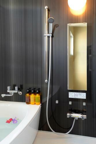 Hotel Wisteria Condominium Resort