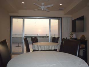 Hotel Wisteria Condominium Resort