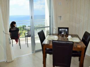 Hotel Wisteria Condominium Resort