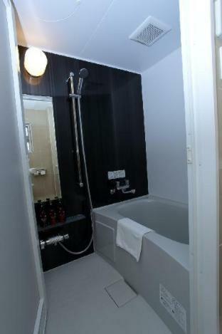 Hotel Wisteria Condominium Resort