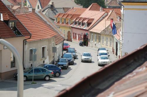 Hostal F�nyes Vinorium Panzi�