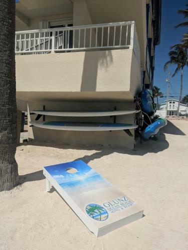Glunz Ocean Beach Hotel