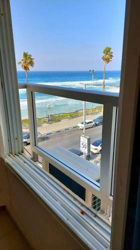 Sea View Apartment