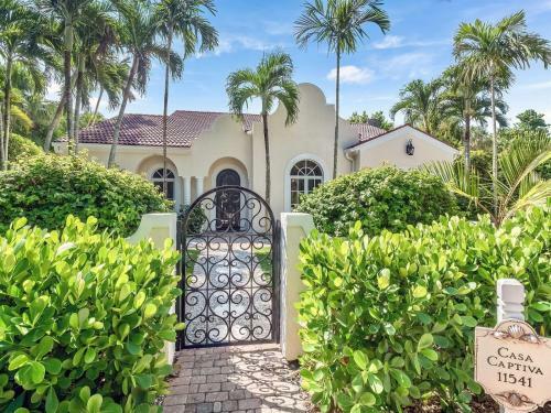 Casa Captiva