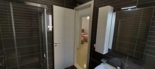 Villa Reina_lura3_gjiri Lalzit