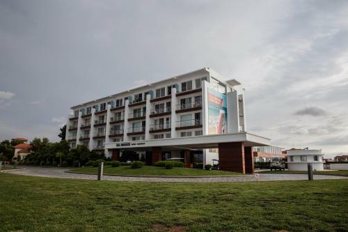 Hotel Sea Breeze Resort&residence