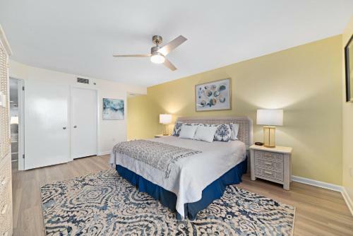Apartamento Phoenix VI 6511 - Beachfront Updated Condo!