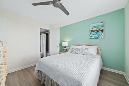 Apartamento Phoenix VI 6511 - Beachfront Updated Condo!