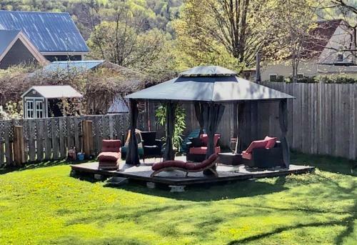Bed & Breakfast Couette & Caf� Pont Rouge Estrie