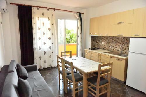 Vacation Apartments In Shengjin