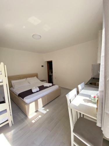 Hostal Sunny Guest House