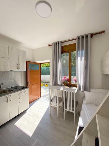 Hostal Sunny Guest House