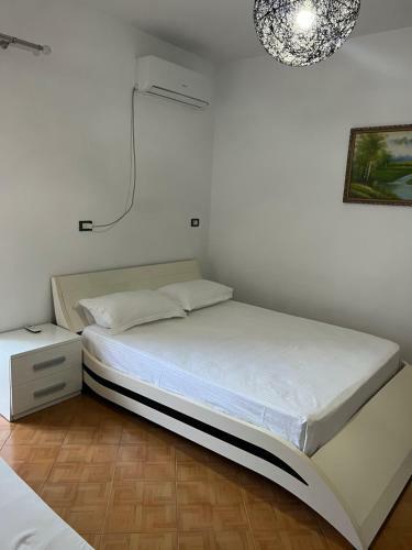 Hostal Rooms For Rent Habipi