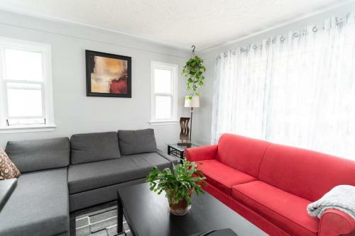 The Calder House (4 Bed Home)