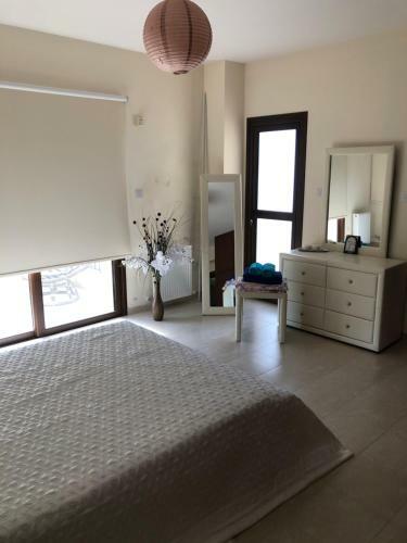 Sunshine Villa Paphos