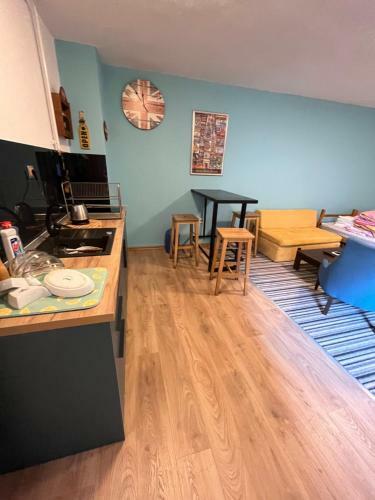 Apartamento Studio Karpuzova With Garden And Free Parking