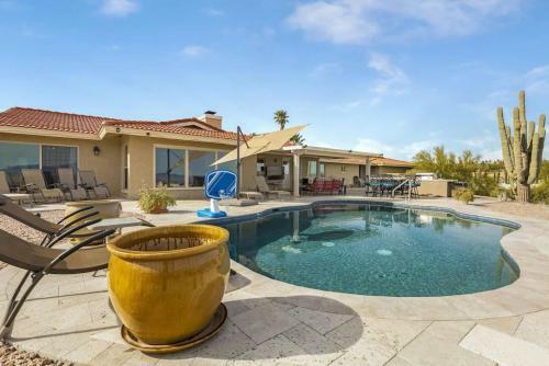 Fountain Hiils 4 Bdrm Wbreathtaking Views & Pool