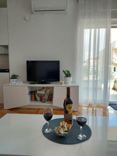 Dix Apartments