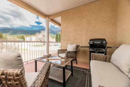 Cozy Fairmont Hot Springs 1br Condo