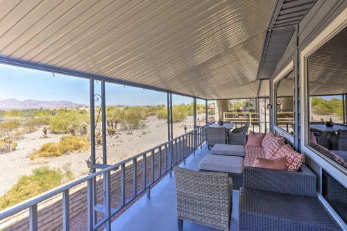 Lakefront Home Walk To Beach And Boat Launch!