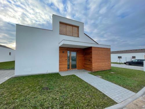 Apartm�n P�lavsk� Br�na