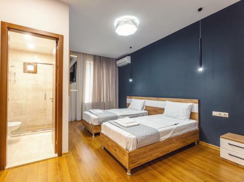 Hotel 10 Keys