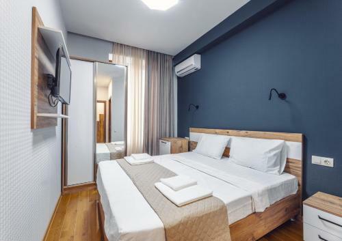 Hotel 10 Keys