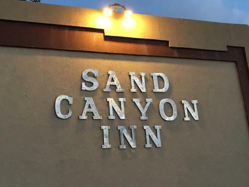 Motel National 9 Inn Sand Canyon