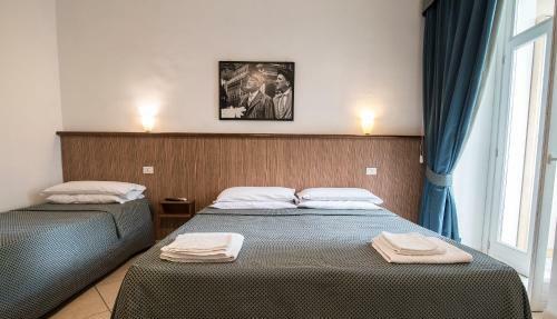 Hostal Vomero House