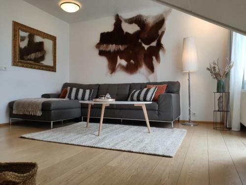 G10 Apartments