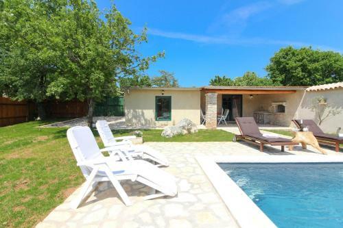 Villa Lorela Mit Privatem Pool