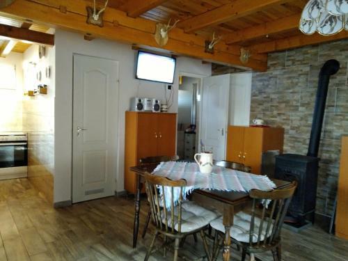Hostal B�kki Vend�gh�z 1